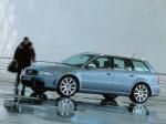 Audi RS4 Avant 2000 года